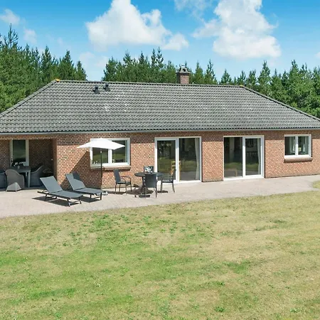 Дом отдыха Arletty - 1km From The Sea By Interhome *