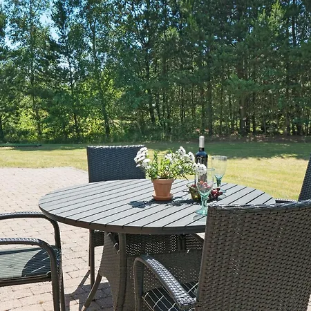 Arletty - 1km From The Sea By Interhome Semesterbostad *